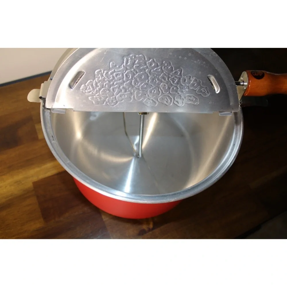 Whirley Pop Aluminum Stove Top Popcorn Popper 6 qt. Capacity Wabash Valley Farms